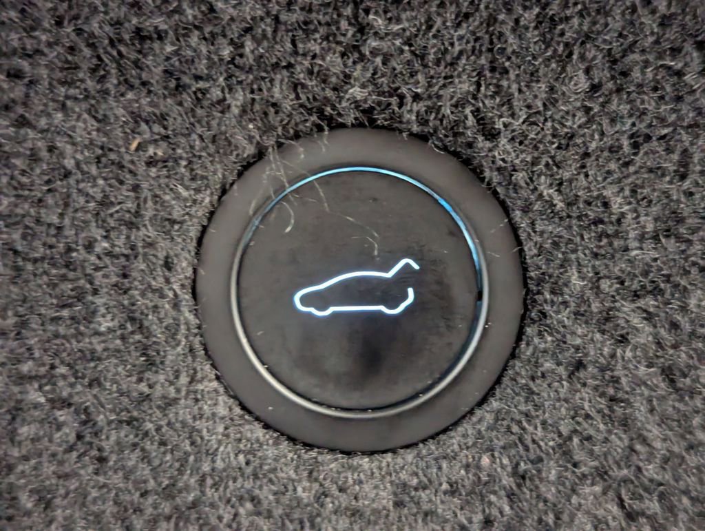 Used 2021 Tesla Model S Plaid image 88