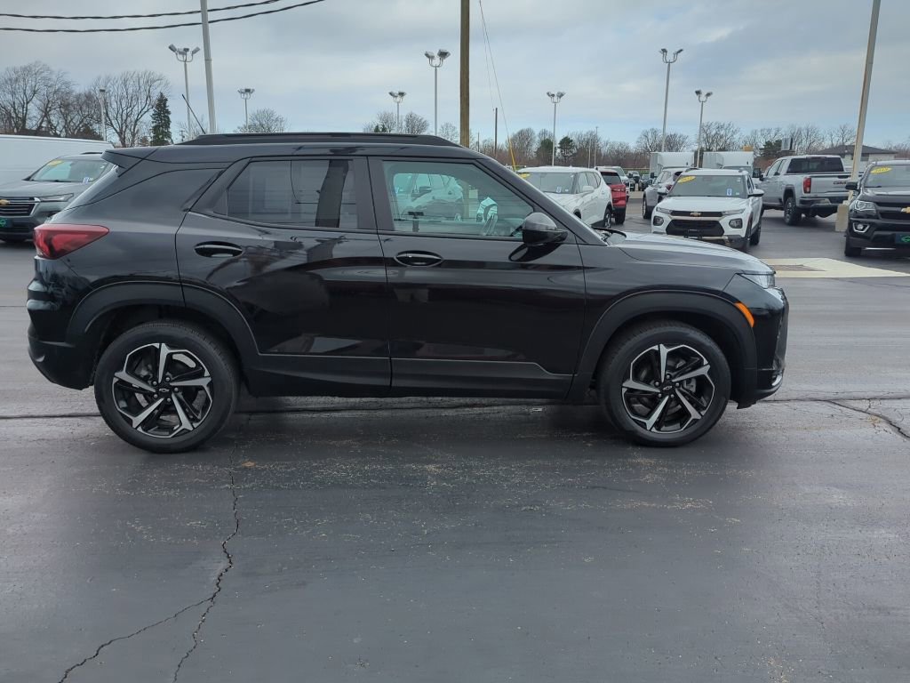 Certified 2023 Chevrolet TrailBlazer RS w/ Convenience Package image 10