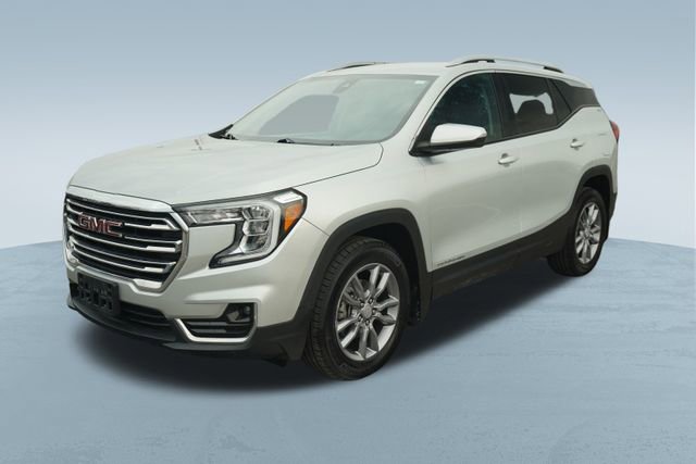 Used 2022 GMC Terrain SLT image 3