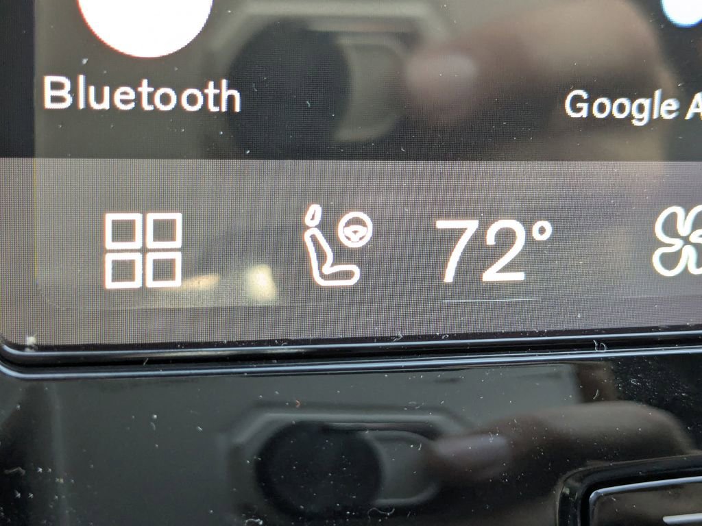 New 2026 Volvo XC40 B4 Plus w/ Protection Package Premier image 26