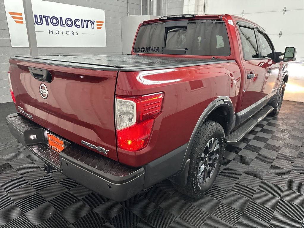 Used 2017 Nissan Titan PRO-4X w/ Pro-4x Convenience Package AWD/4WD image 9