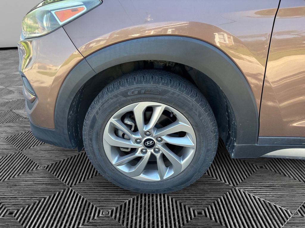 Used 2017 Hyundai Tucson SE FWD image 14