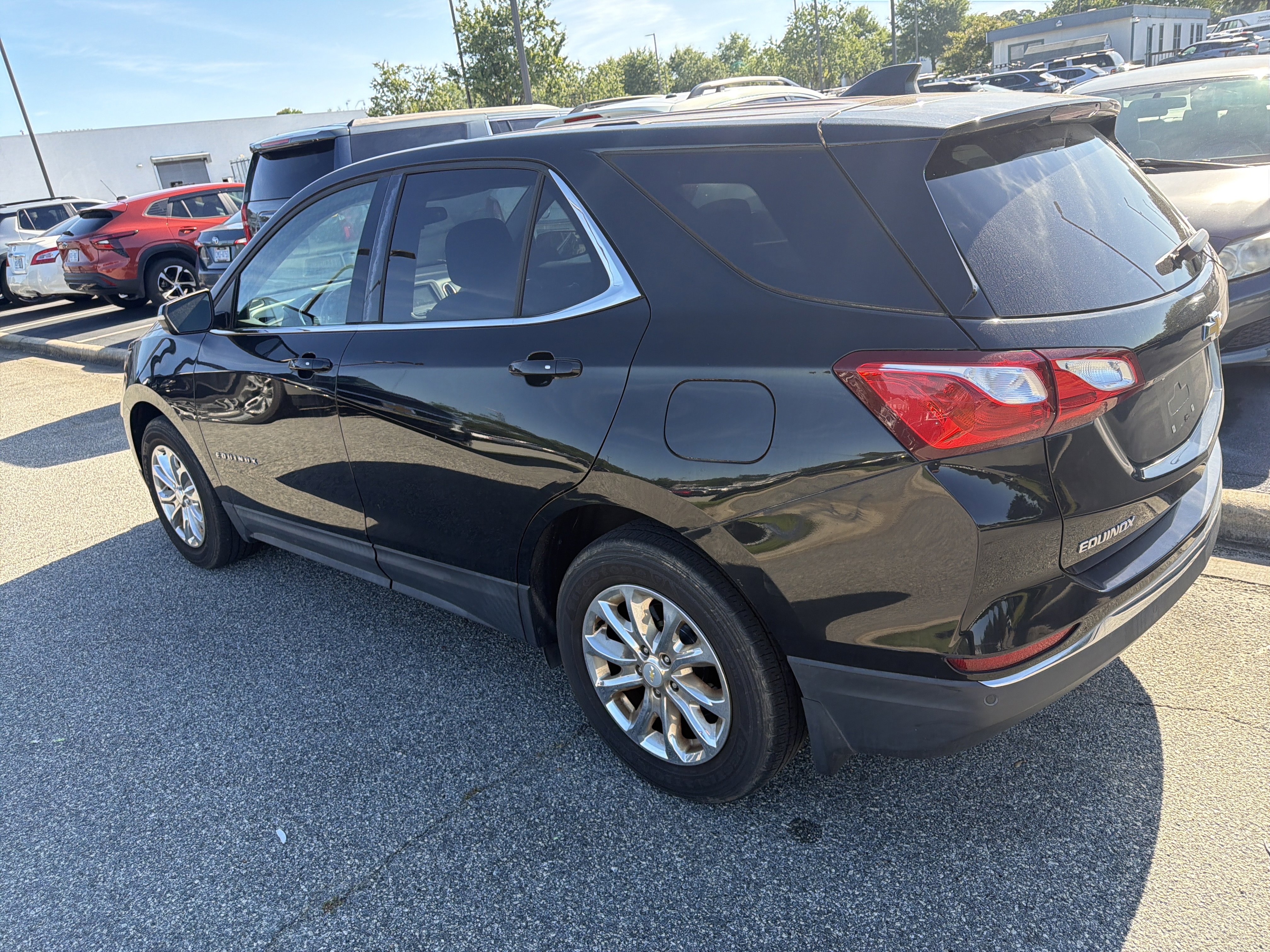 Used 2018 Chevrolet Equinox LT FWD image 8