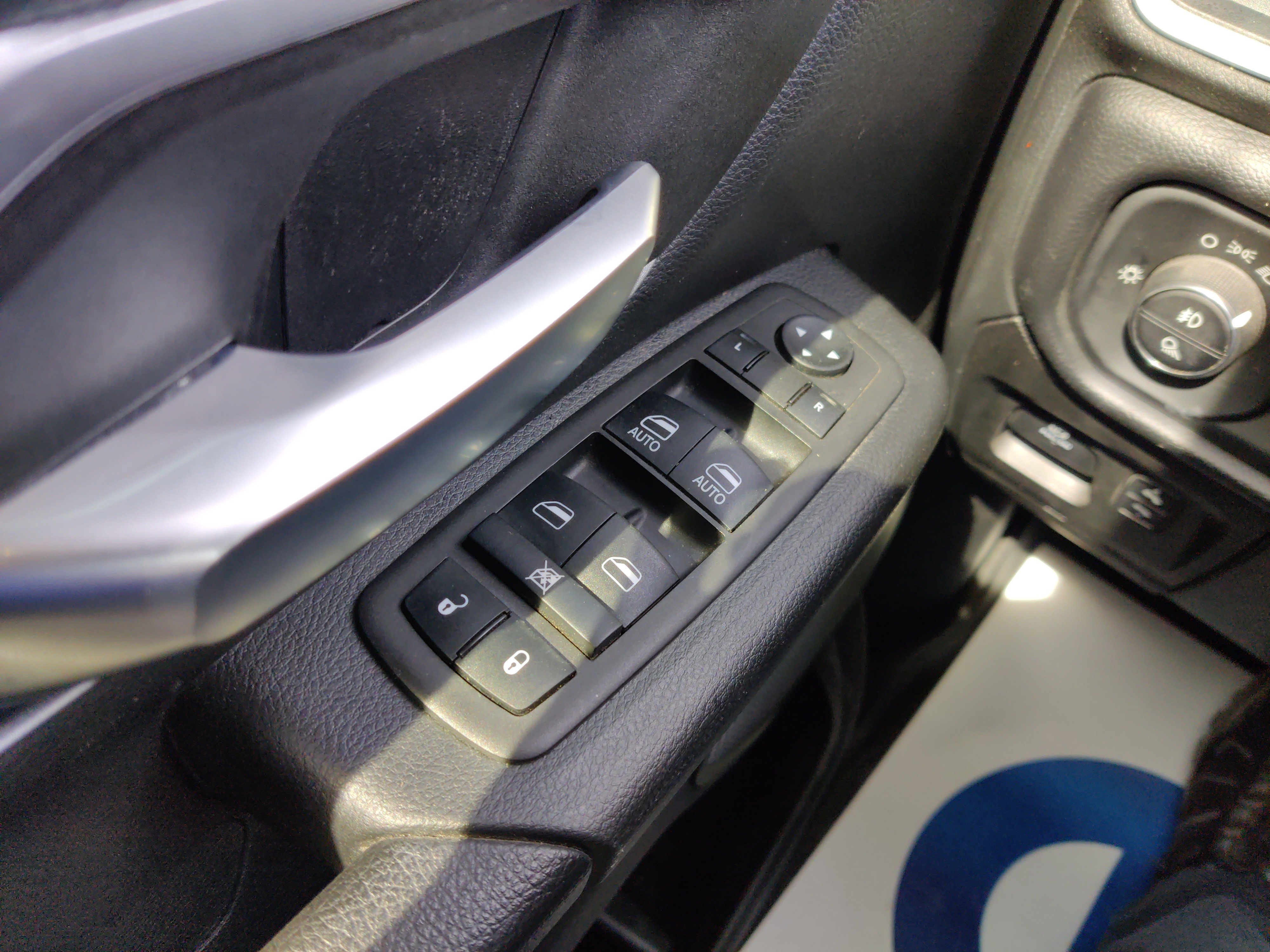 Used 2022 RAM 1500 Big Horn image 24