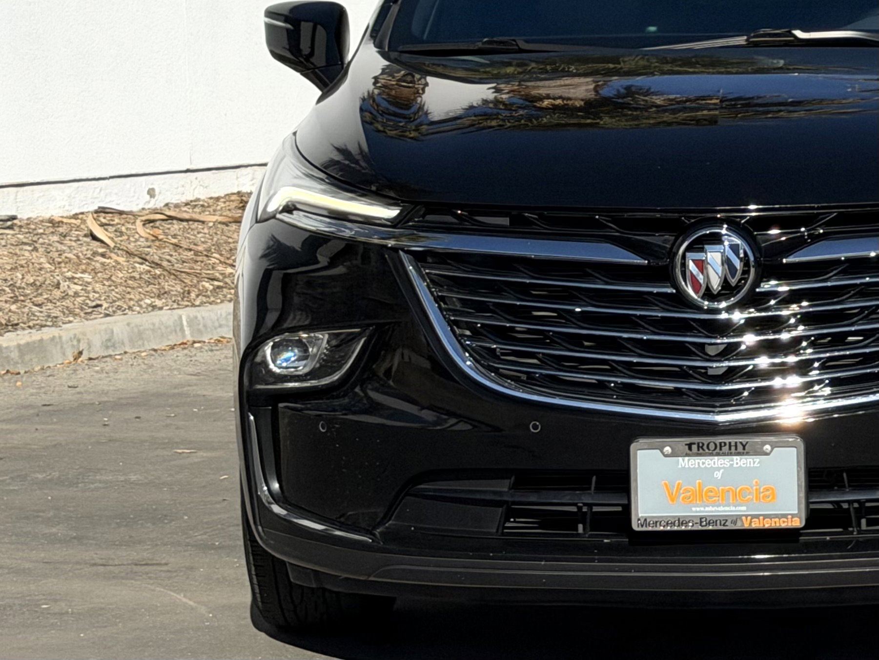 Used 2024 Buick Enclave Essence w/ Experience Buick Package image 7