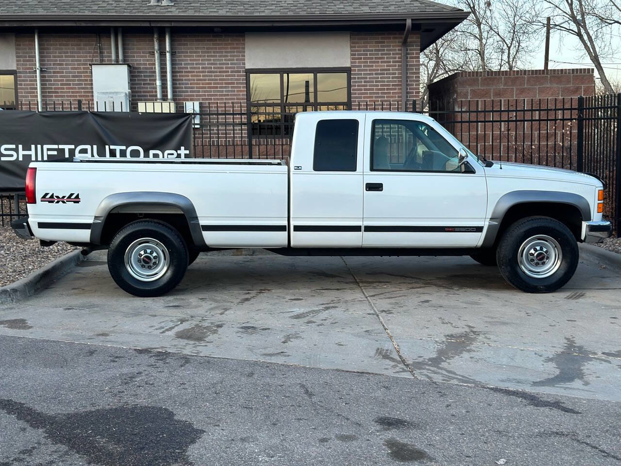 Used 1994 GMC Sierra 2500 4x4 Extended Cab image 31