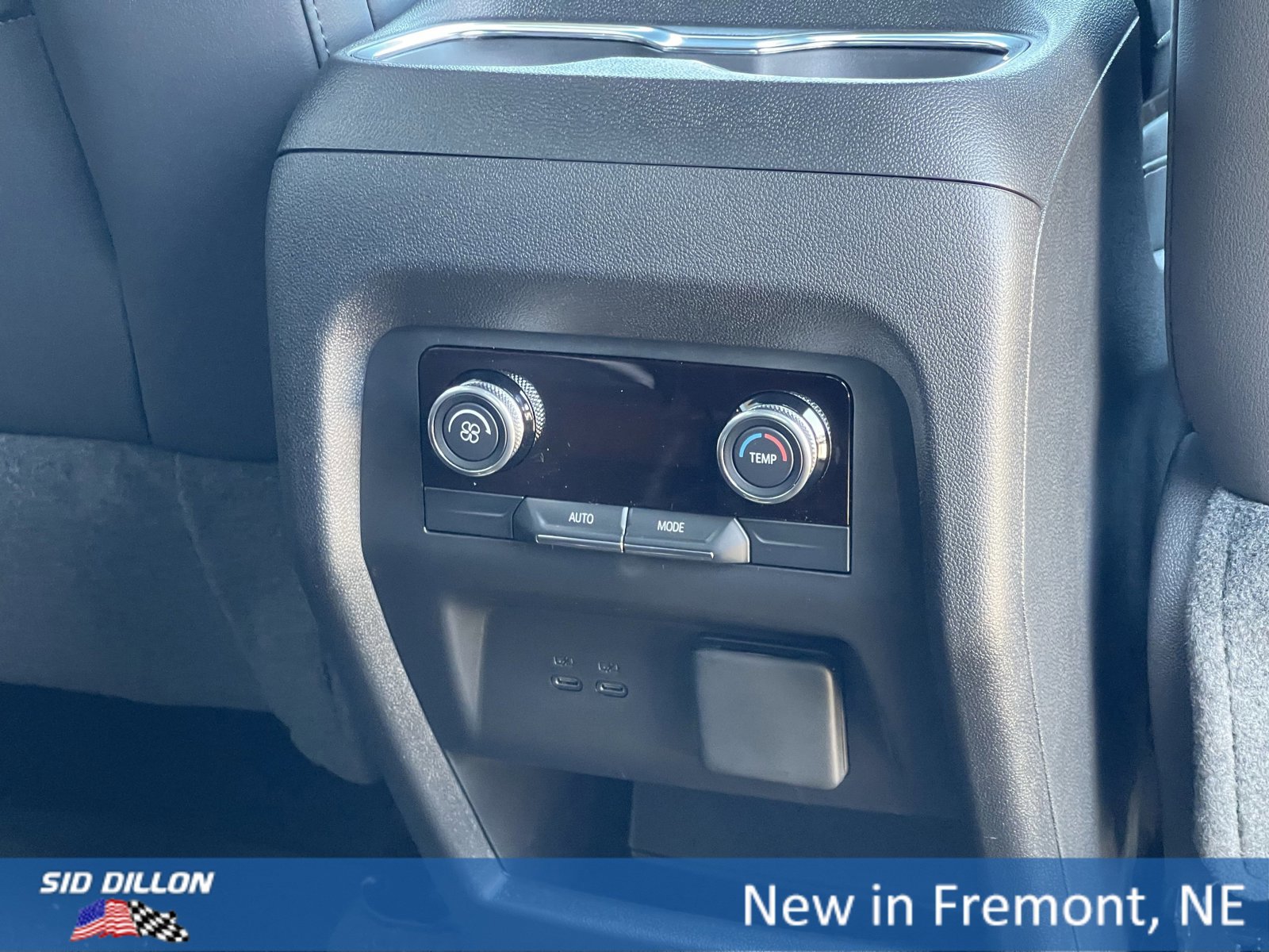 New 2026 Buick Enclave Sport Touring w/ Power Package image 13