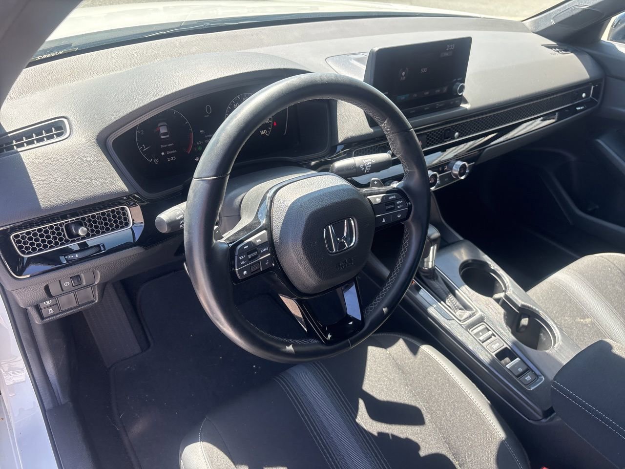 Used 2023 Honda Civic Sport image 4