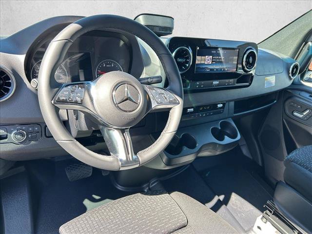 New 2026 Mercedes-Benz Sprinter 2500 video 3