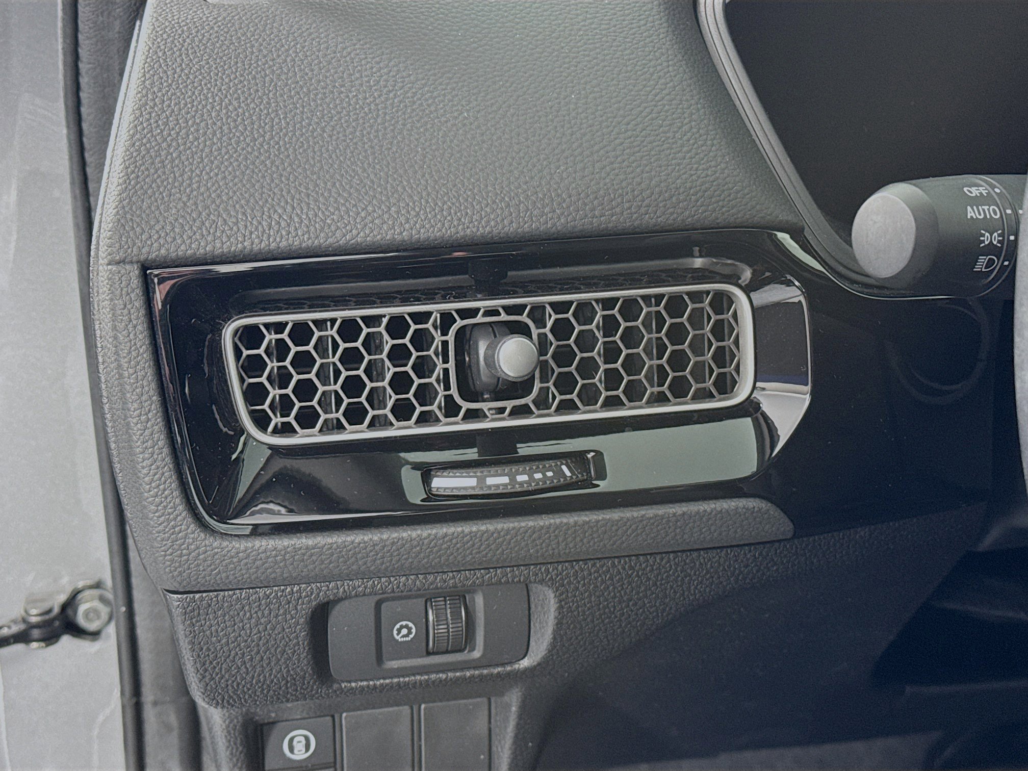 Certified 2024 Honda Civic EX image 10