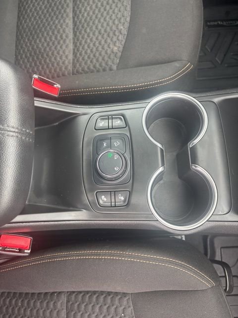 Used 2021 GMC Terrain SLE w/ Driver Convenience Package image 17