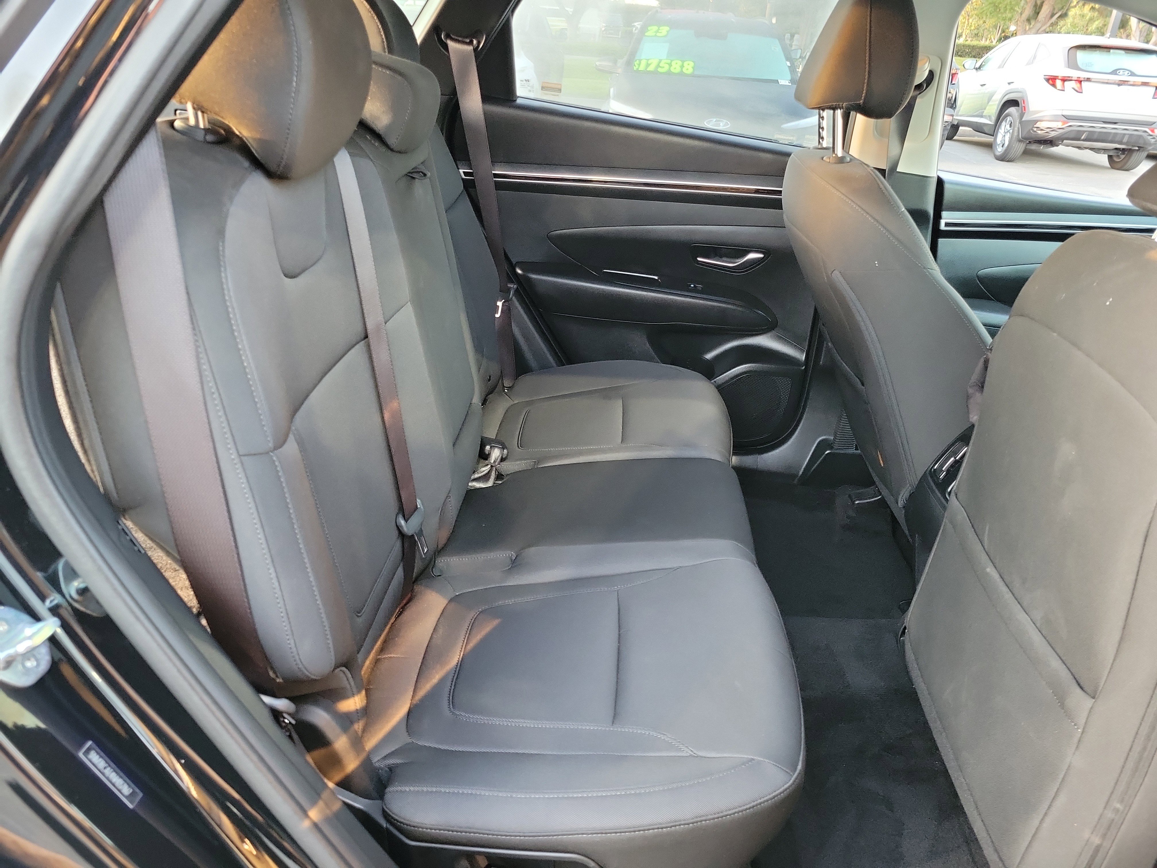 Used 2022 Hyundai Tucson SEL w/ Cargo Package image 19