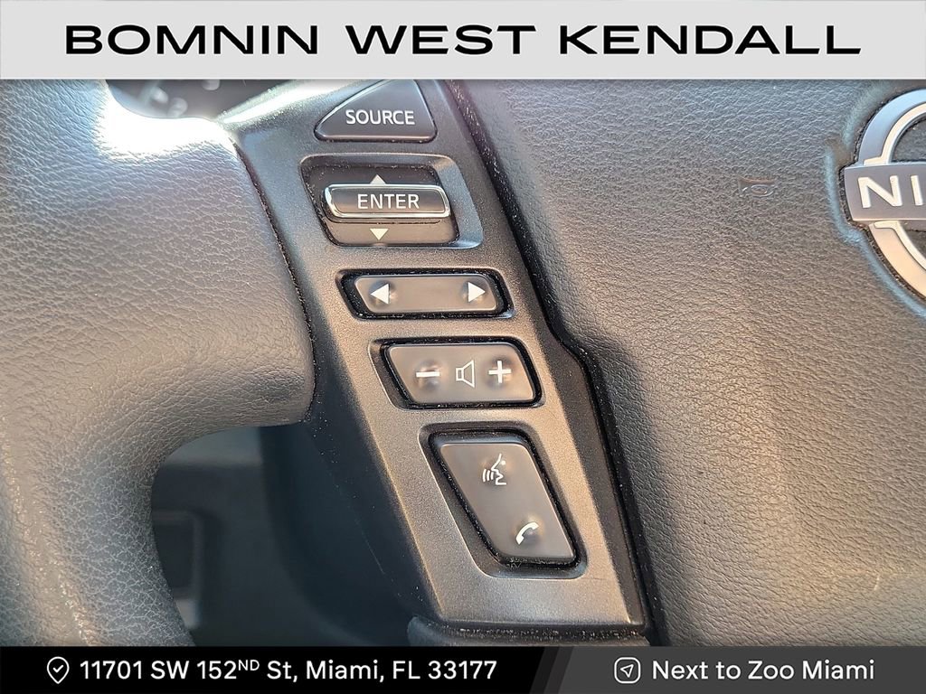 Used 2022 Nissan Frontier SV image 17