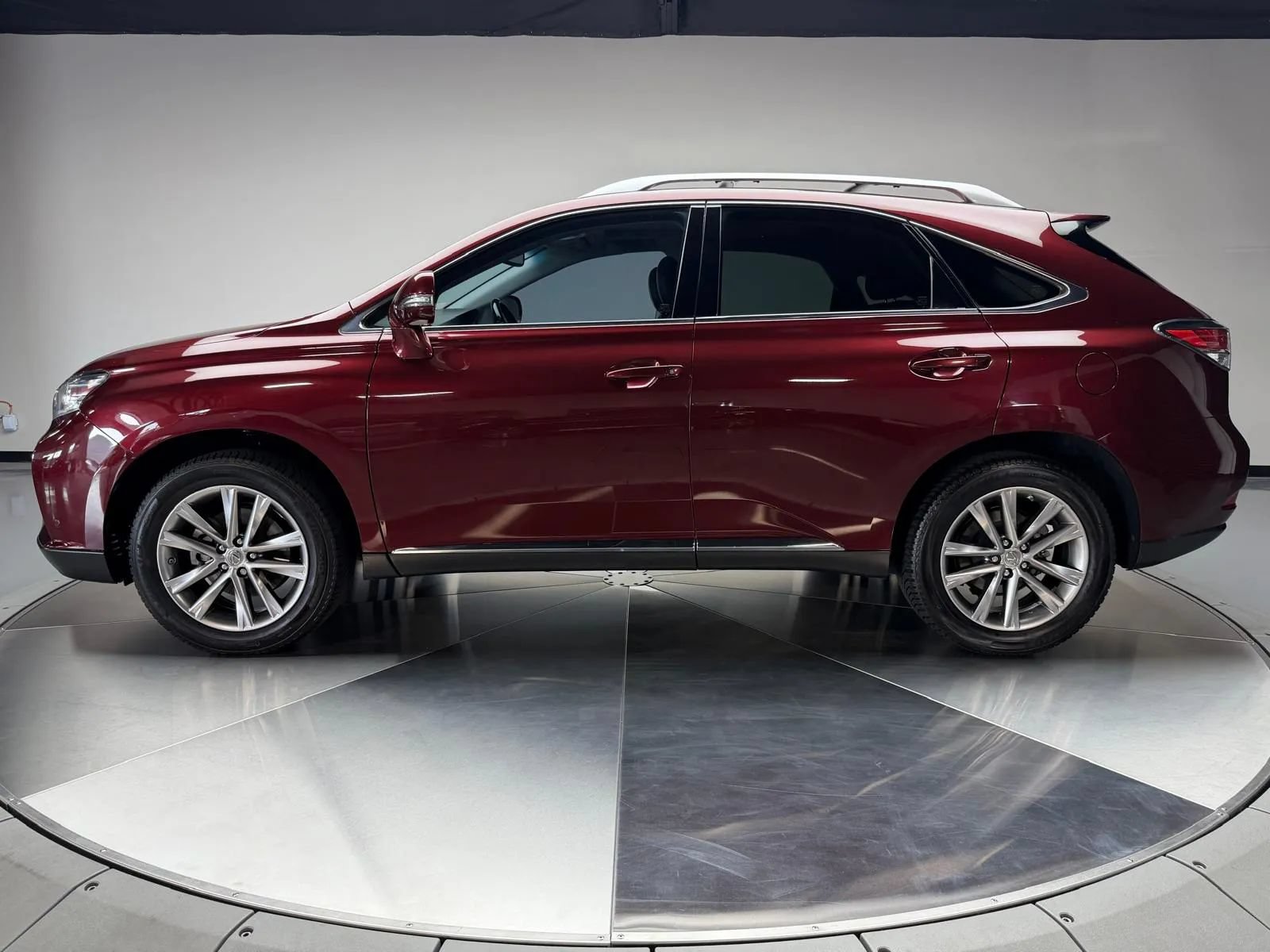 Used 2013 Lexus RX 350 FWD w/ Navigation Pkg image 4