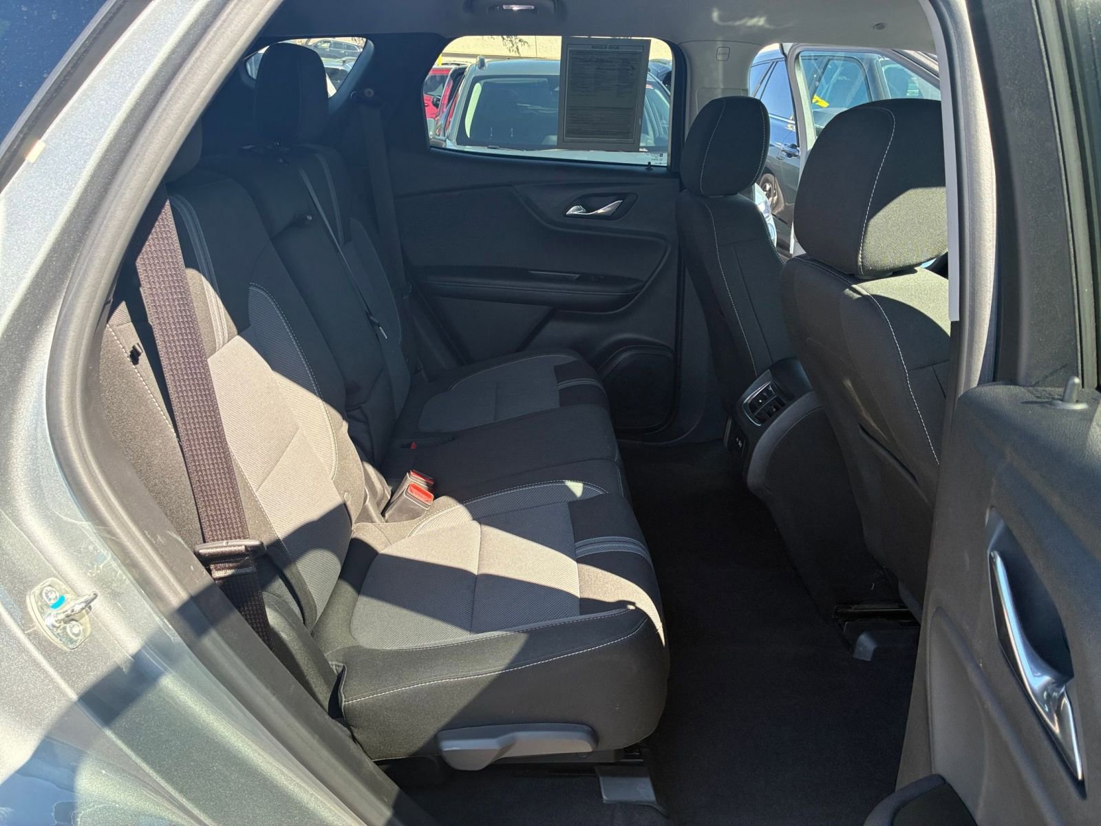Used 2025 Chevrolet Blazer LT image 27