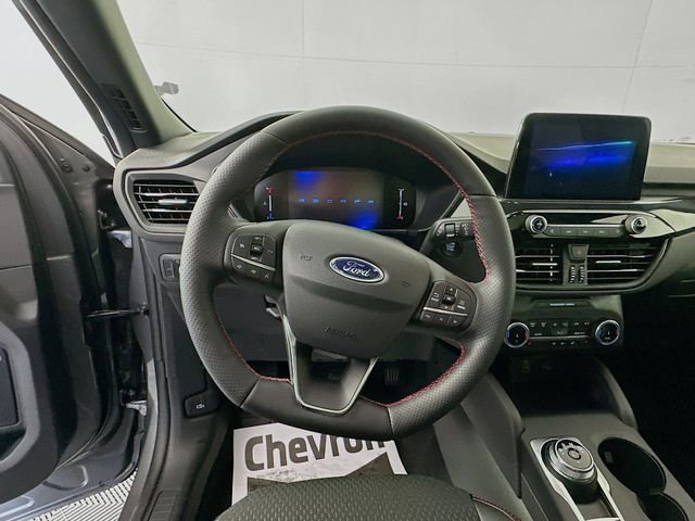 Used 2026 Ford Escape ST-Line w/ Cold Weather Package image 11