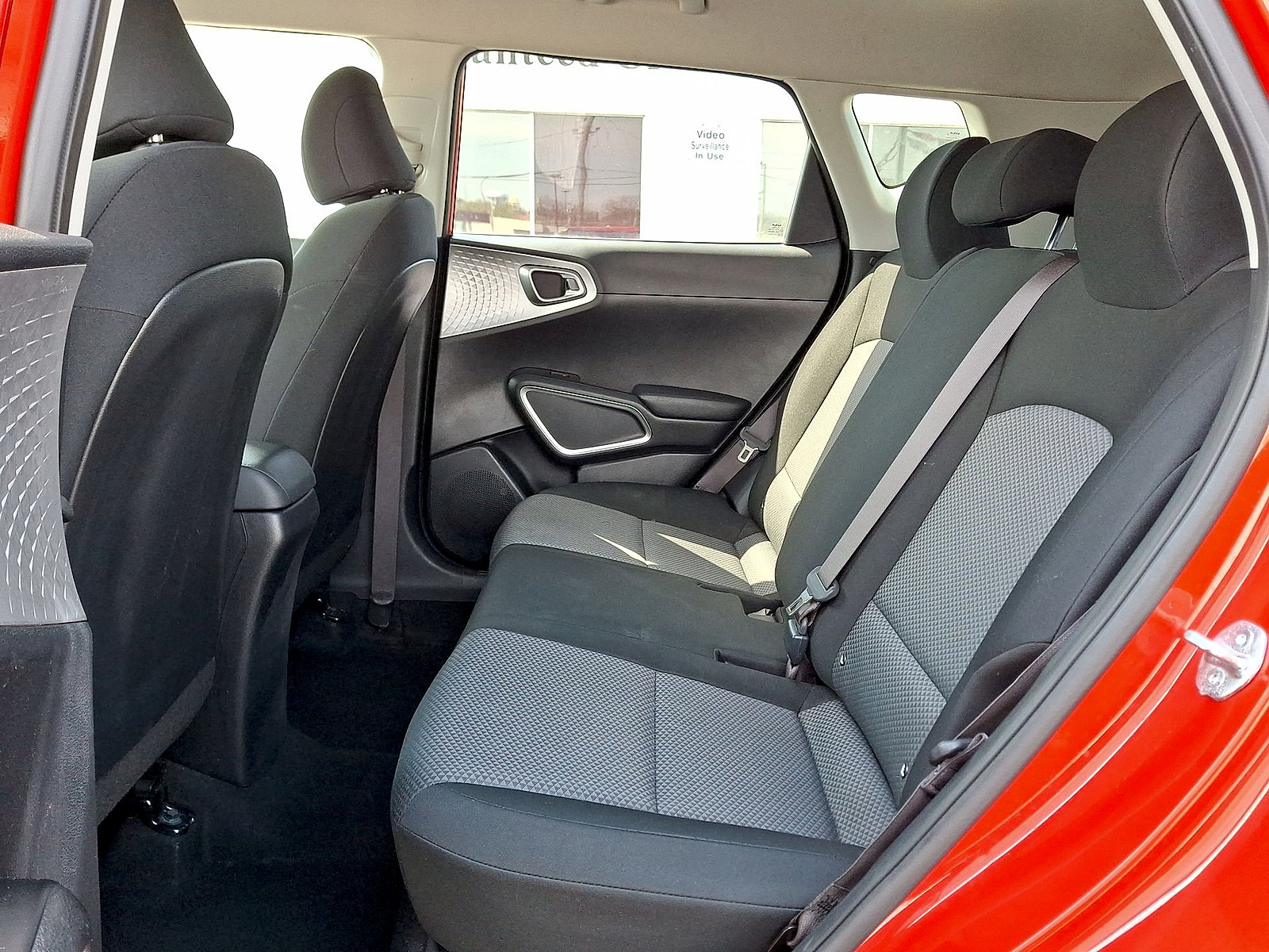Used 2023 Kia Soul LX w/ LX Technology Package FWD image 19