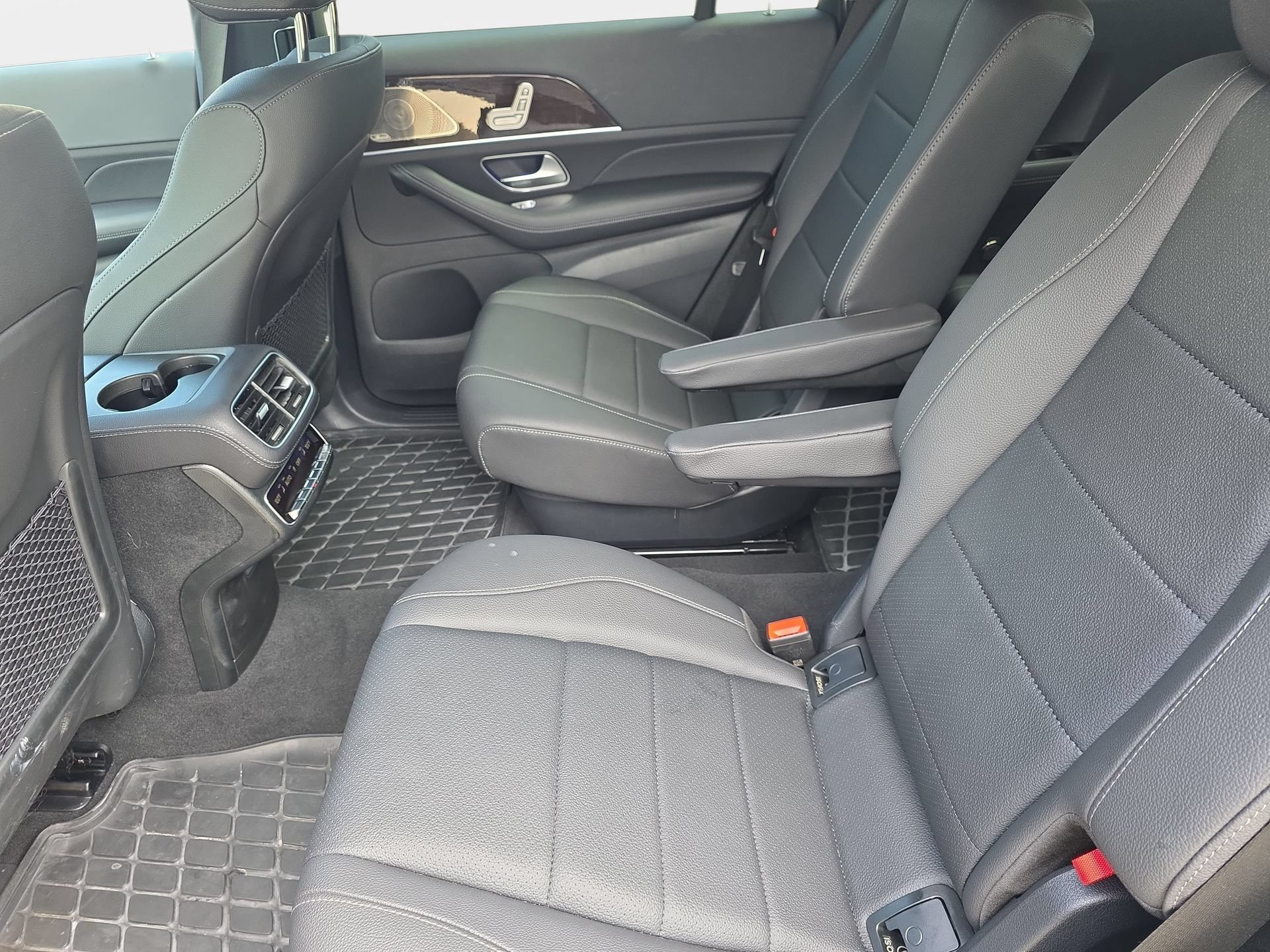 Certified 2025 Mercedes-Benz GLS 450 4MATIC image 14