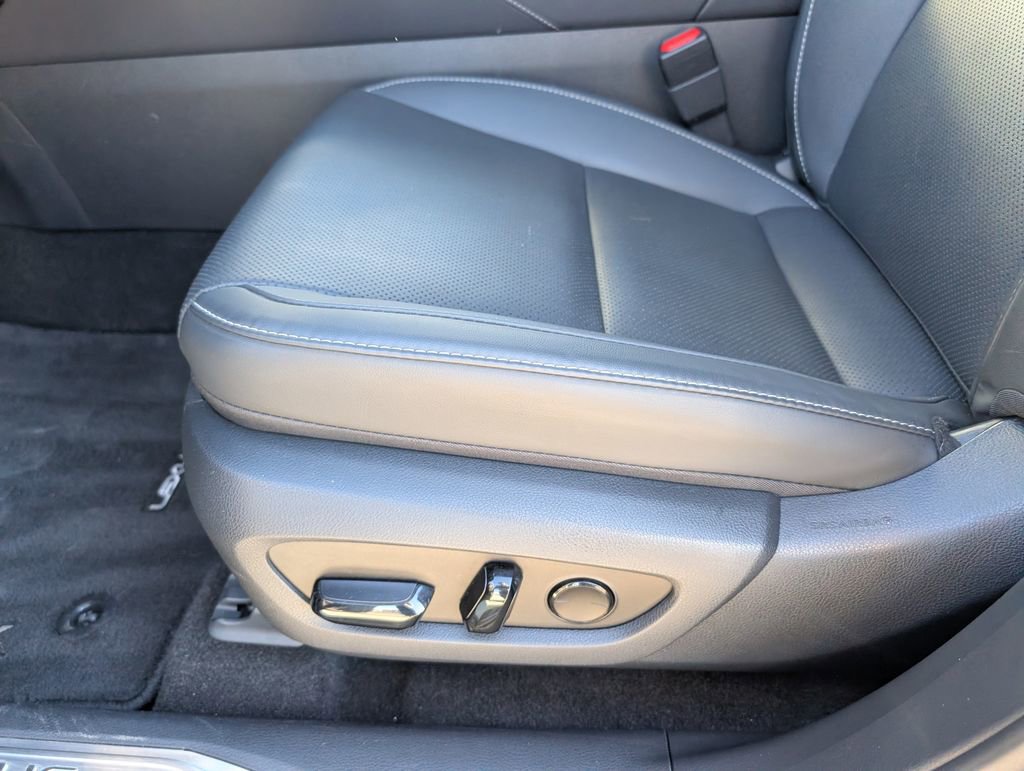 Used 2025 Lexus RX 350 Premium image 10