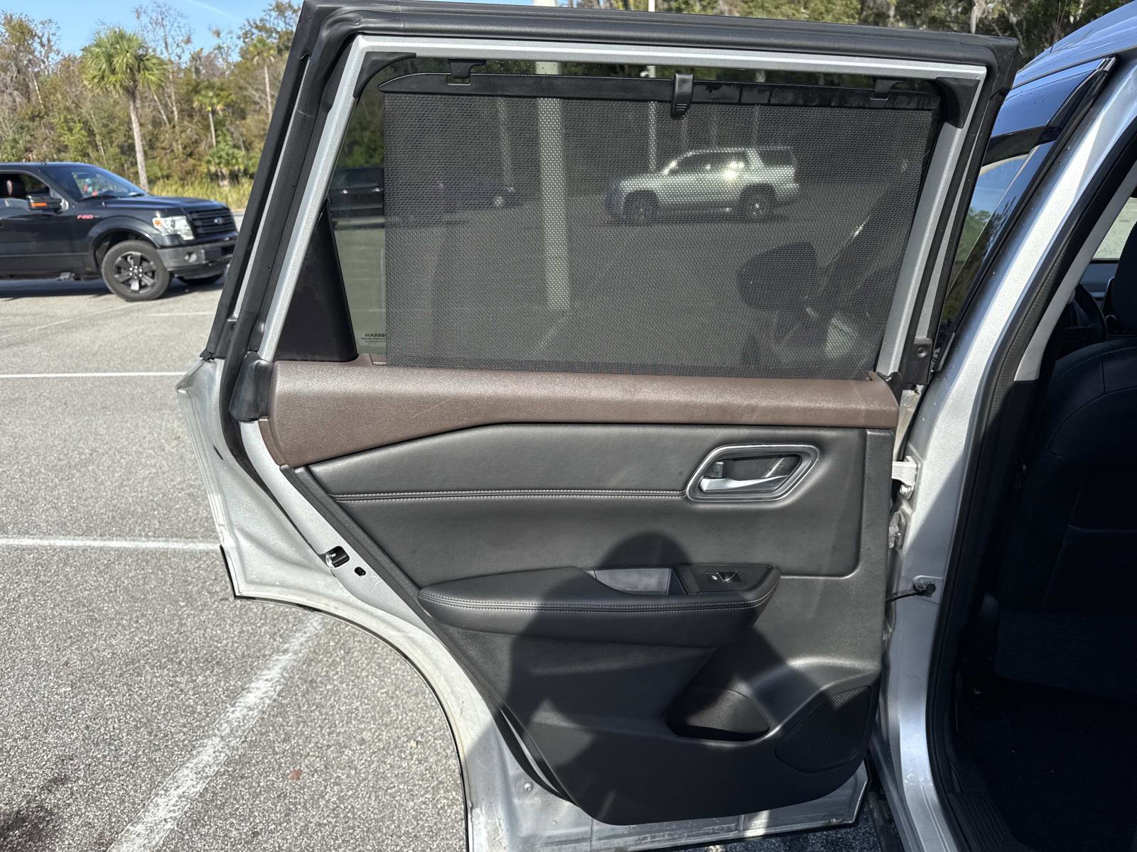 Used 2021 Nissan Rogue SL image 9