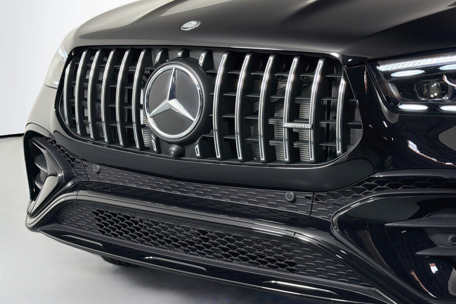 New 2026 Mercedes-Benz GLE 53 AMG 4MATIC image 12