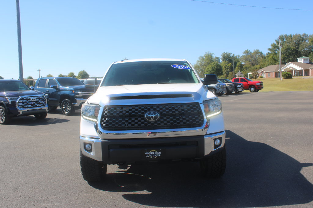 Used 2019 Toyota Tundra SR5 w/ SR5 Upgrade Package AWD/4WD image 3