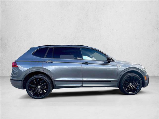 Used 2021 Volkswagen Tiguan SE R-Line FWD image 5