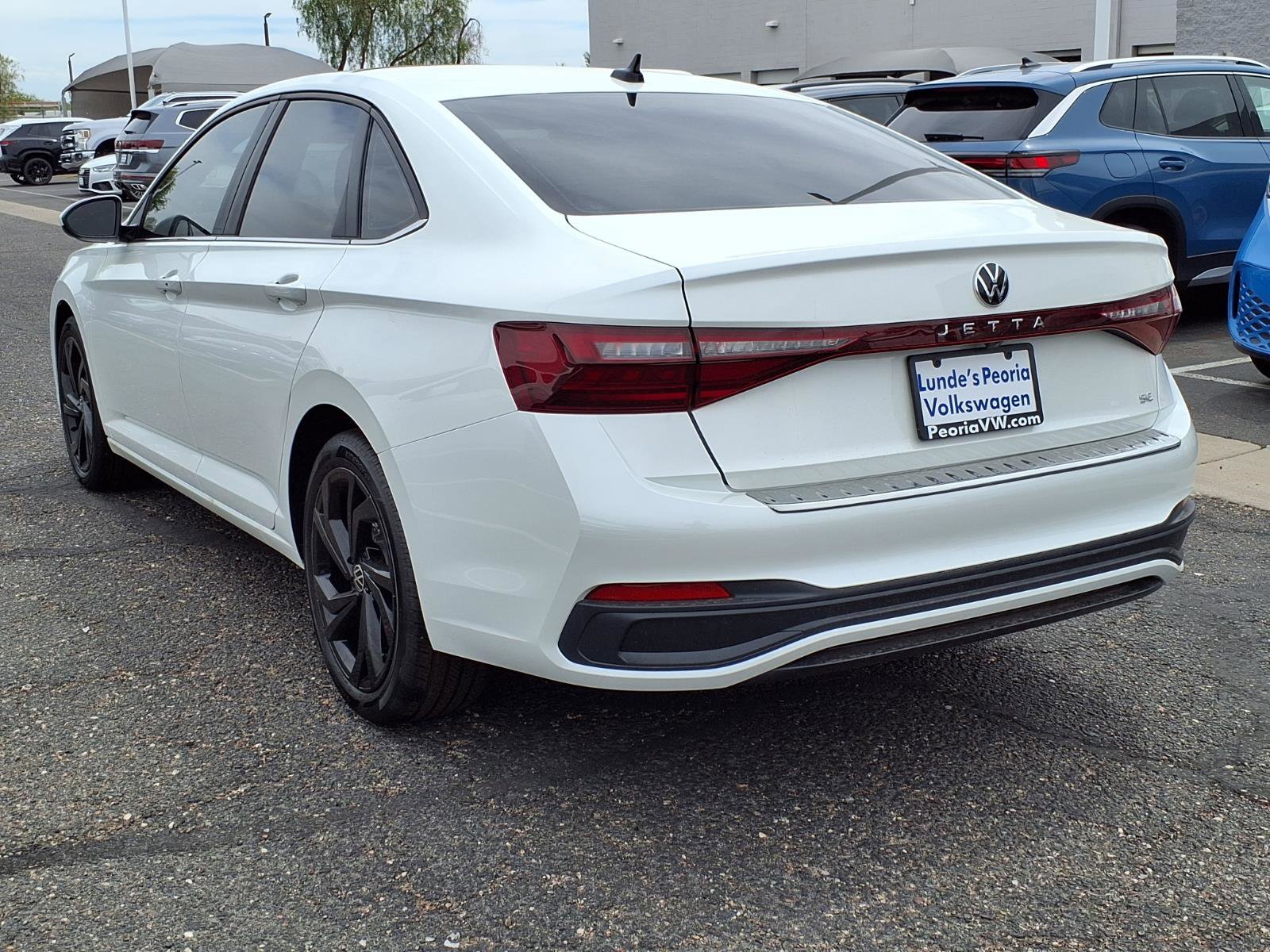 New 2026 Volkswagen Jetta SE image 3
