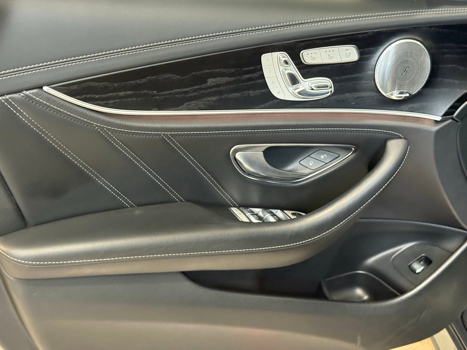 Used 2018 Mercedes-Benz E 63 AMG S image 17
