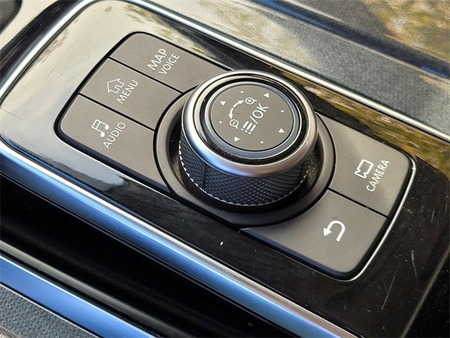 Used 2023 Nissan Armada SV image 28