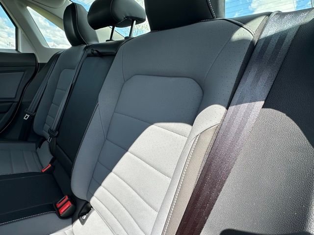 New 2026 Volkswagen Jetta SE FWD image 29