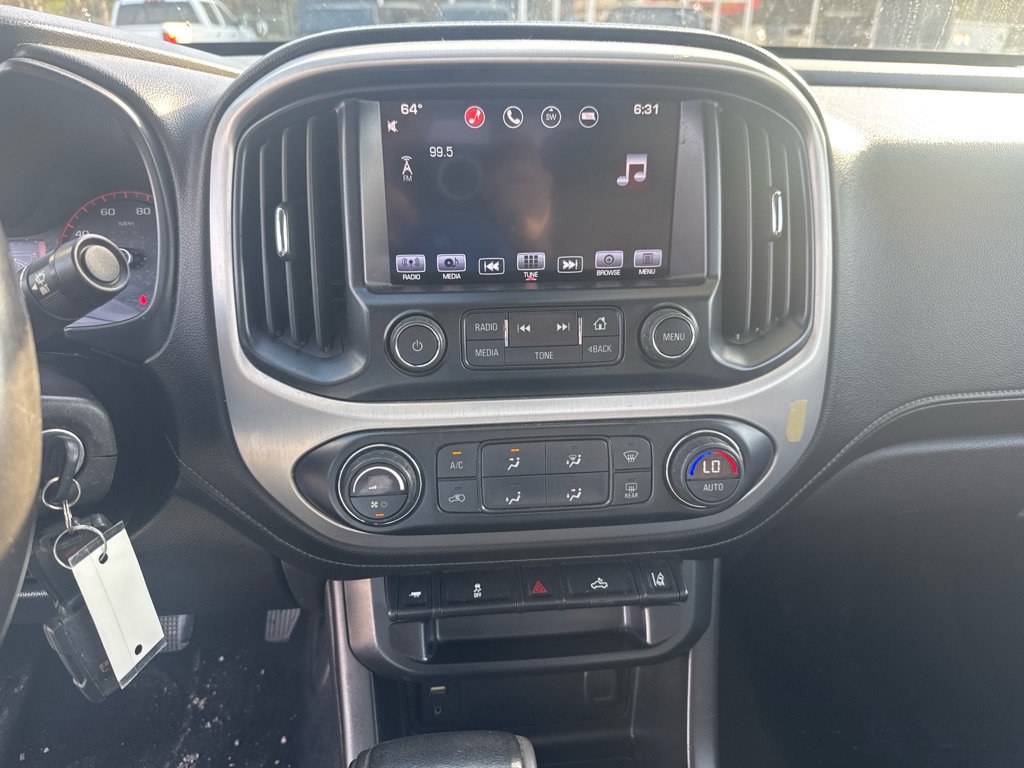 Used 2016 GMC Canyon SLE w/ SLE Convenience Package AWD/4WD image 16