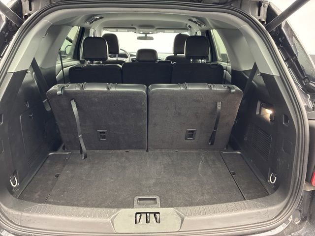 Used 2024 Ford Explorer XLT w/ Equipment Group 202A image 15