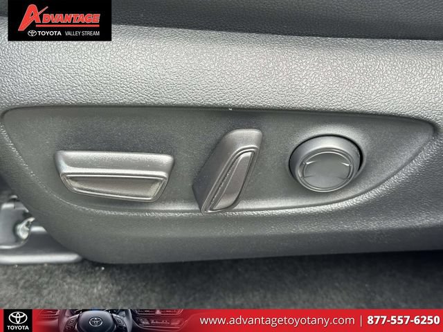 Certified 2024 Toyota Grand Highlander AWD image 24
