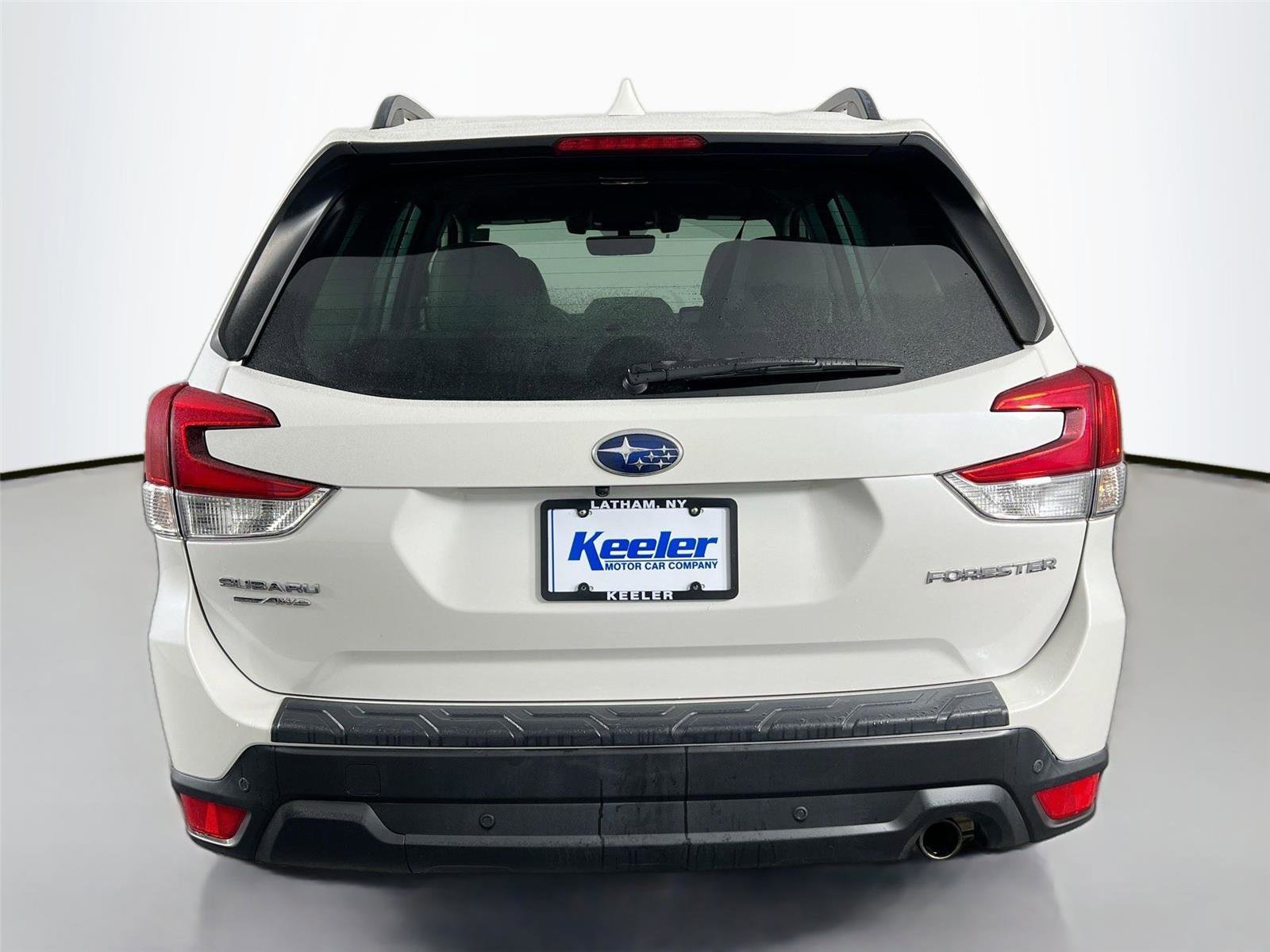 Used 2021 Subaru Forester Limited image 5