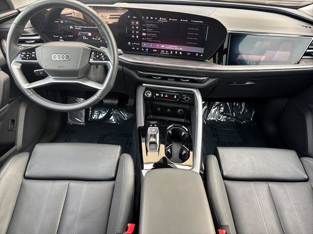 Certified 2025 Audi Q5 Prestige AWD/4WD image 17