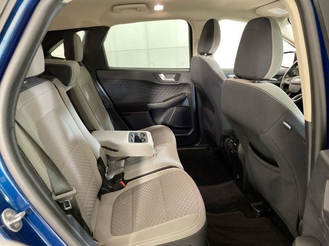 Used 2020 Ford Escape SE Sport image 25