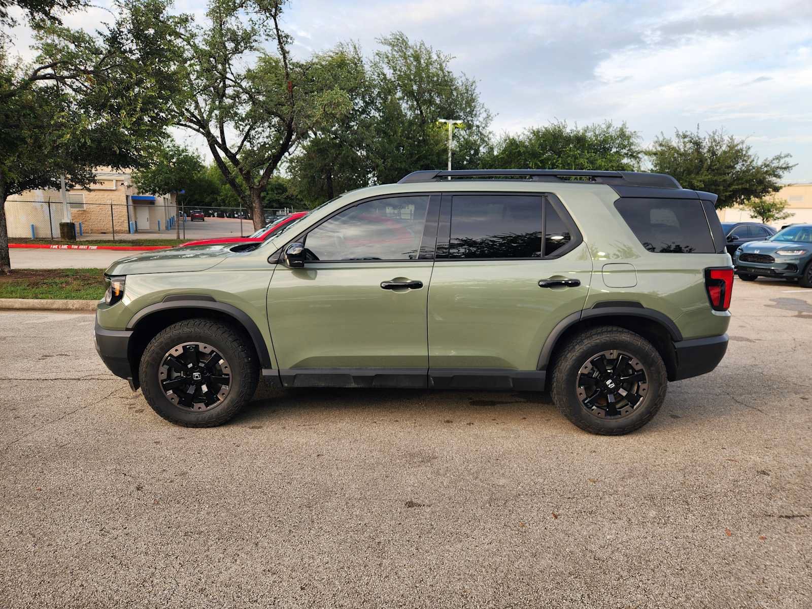 Certified 2026 Honda Passport TrailSport Elite image 4