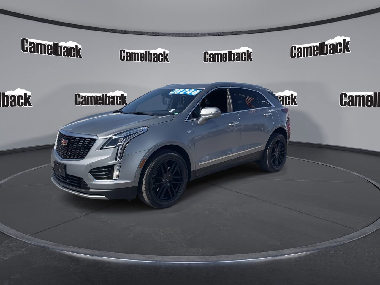 Used 2025 Cadillac XT5 Premium Luxury image 3