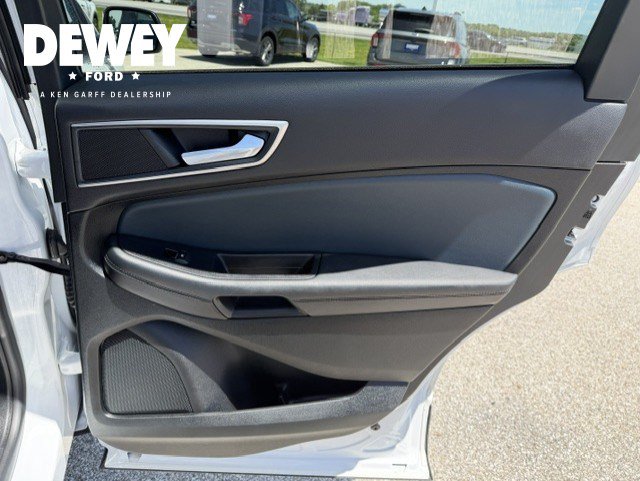 Used 2024 Ford Edge SEL w/ Sport Appearance Package AWD/4WD image 30