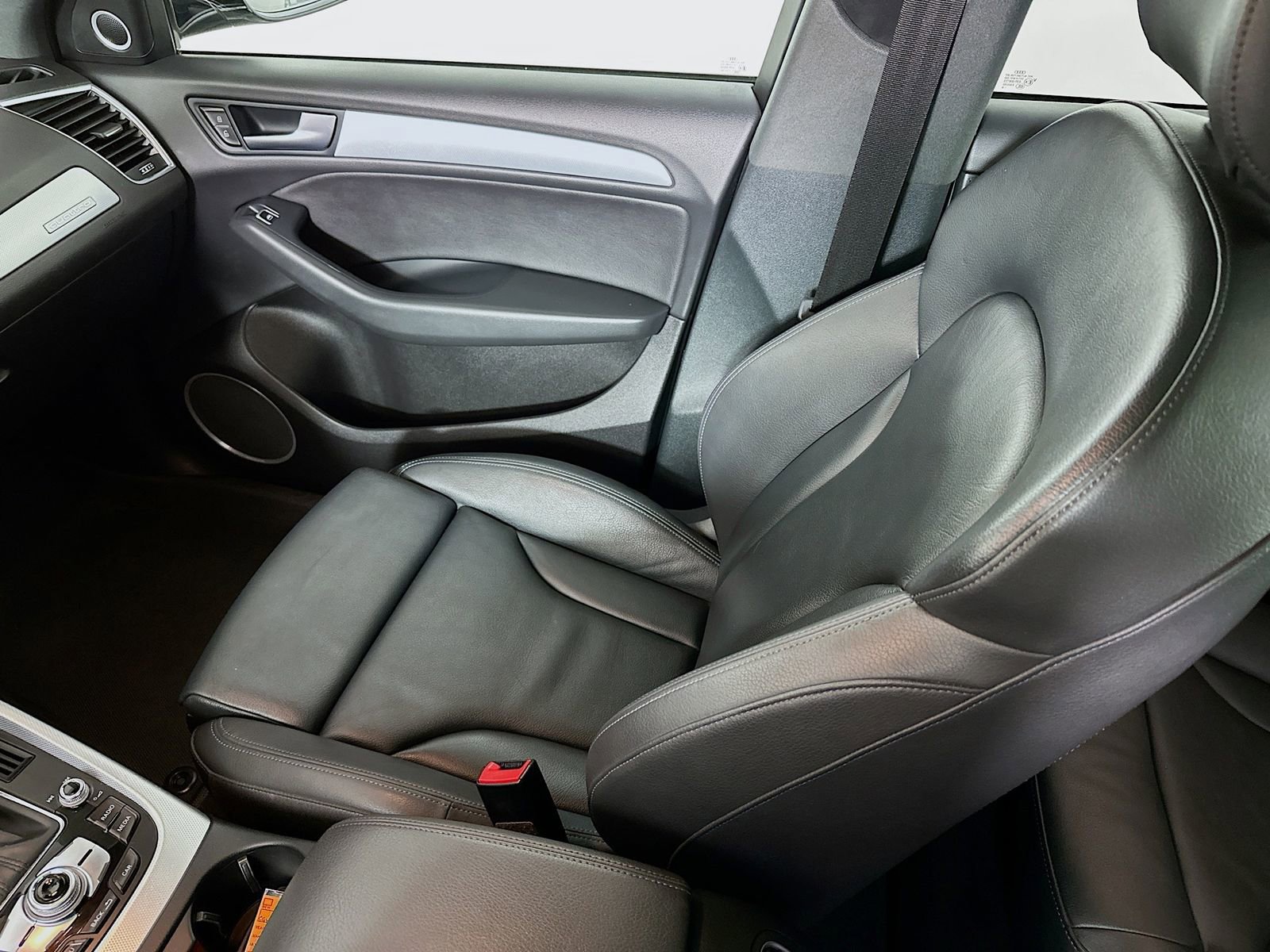 Used 2017 Audi Q5 2.0T Premium Plus w/ Technology Package AWD/4WD image 25