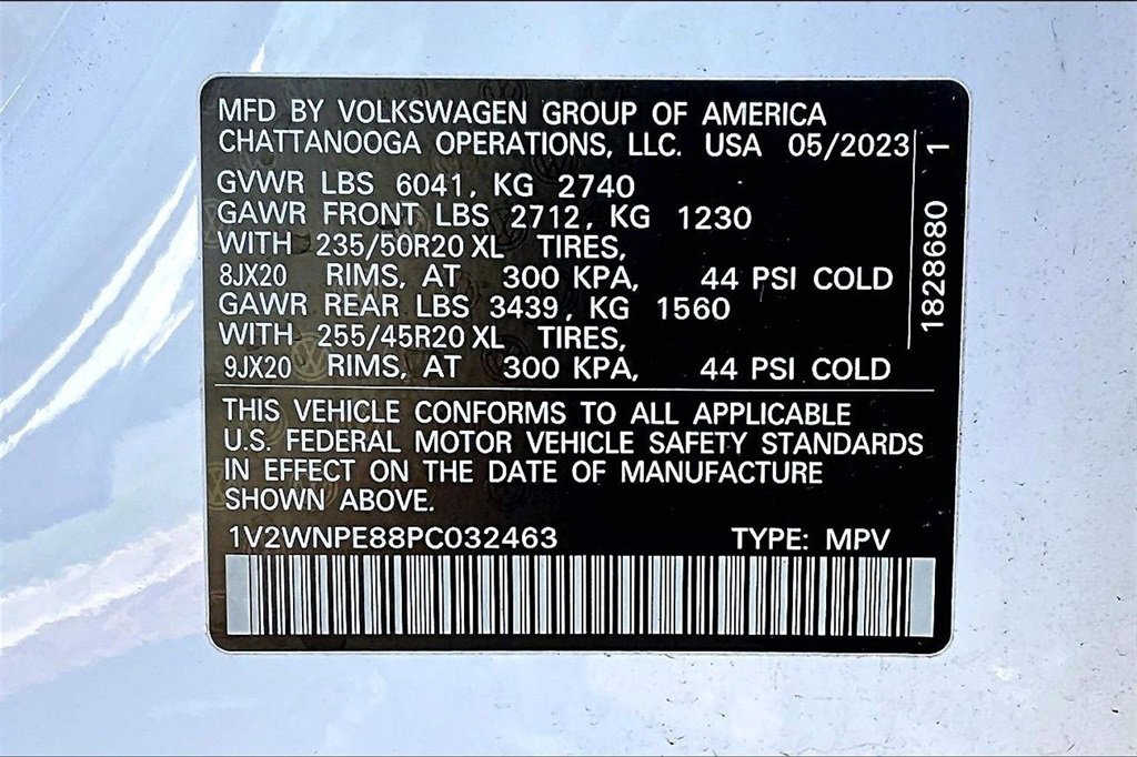 Used 2023 Volkswagen ID.4 Pro S image 36