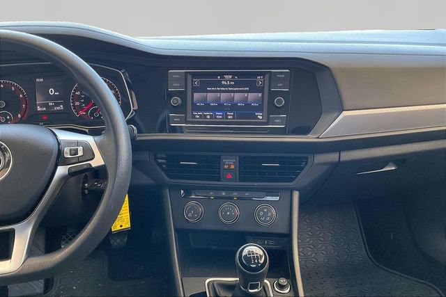 Used 2020 Volkswagen Jetta S w/ Driver Assistance Package FWD image 9