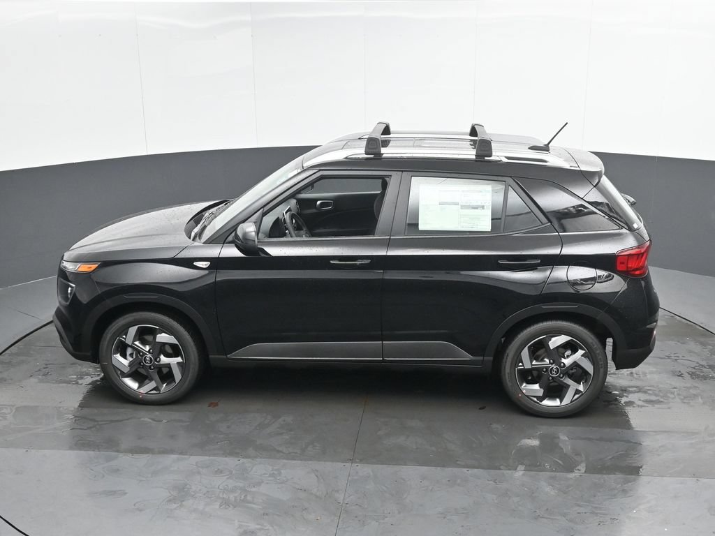 New 2026 Hyundai Venue SEL FWD image 41
