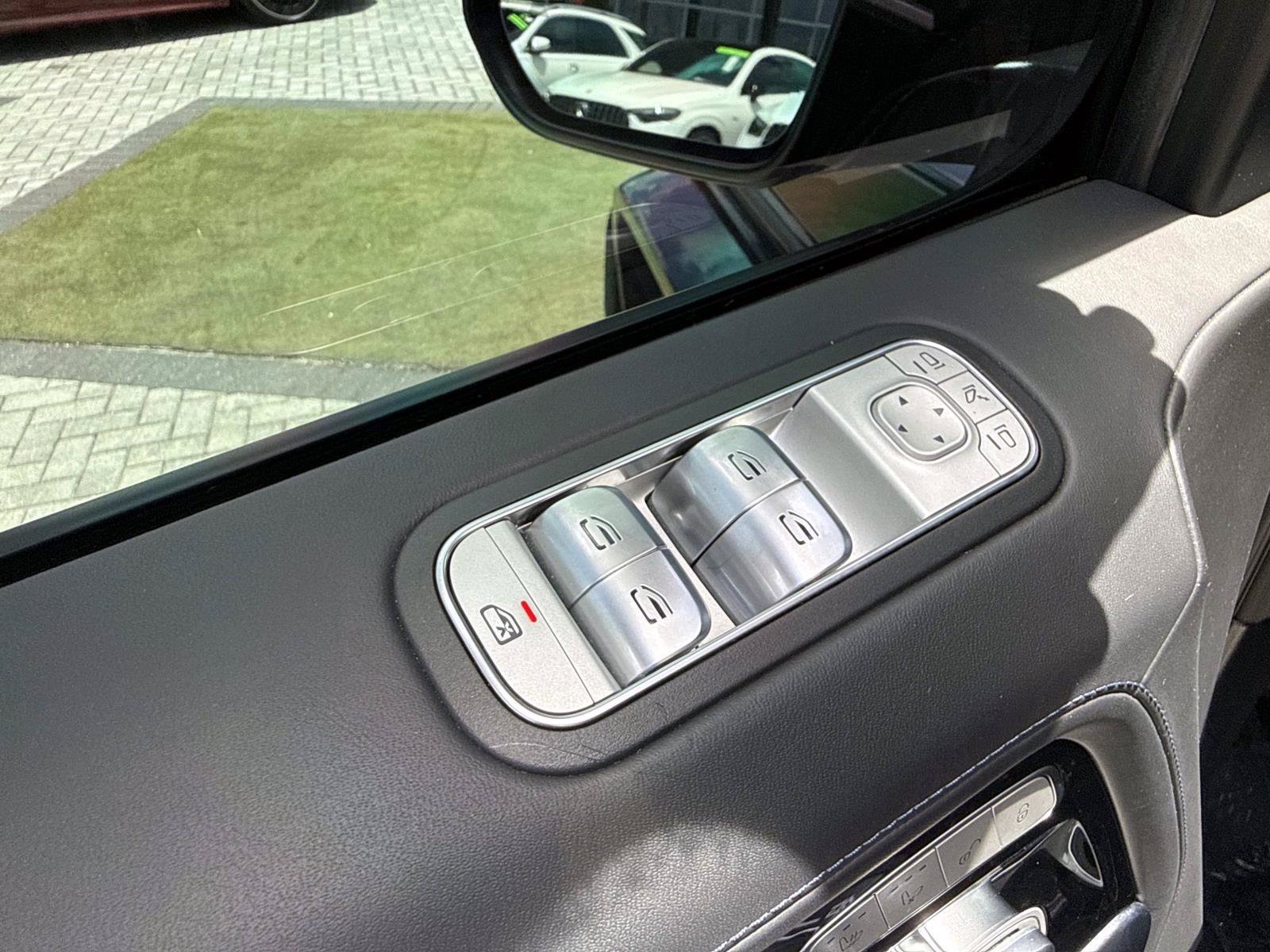 Certified 2024 Mercedes-Benz G 63 AMG 4MATIC image 19