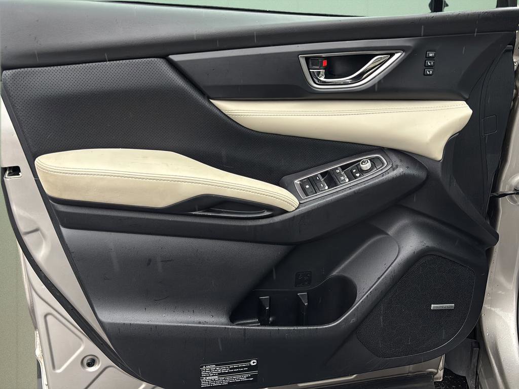 Used 2019 Subaru Ascent Limited w/ Popular Package #2A image 16