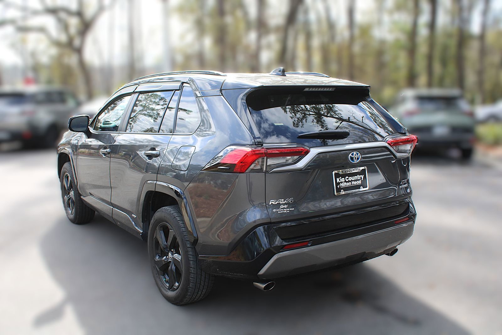 Used 2019 Toyota RAV4 XSE w/ XSE Weather Package image 7