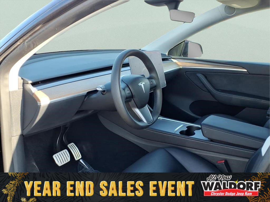 Used 2023 Tesla Model Y Performance image 8
