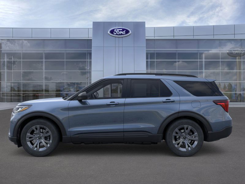 New 2026 Ford Explorer Active image 3