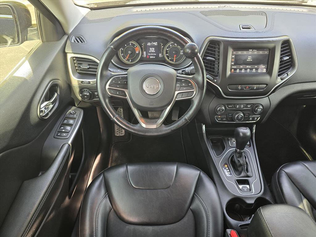 Used 2021 Jeep Cherokee Latitude Plus FWD image 13